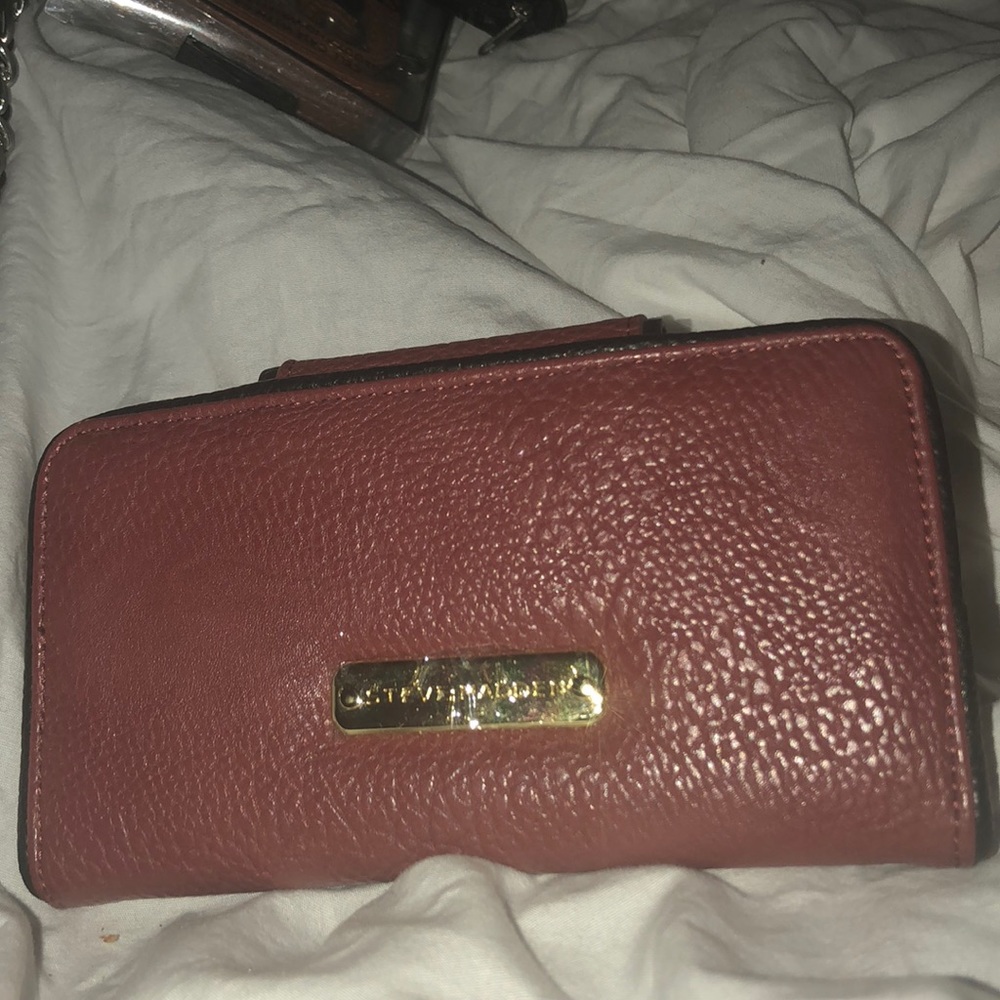 Steve Madden wallet